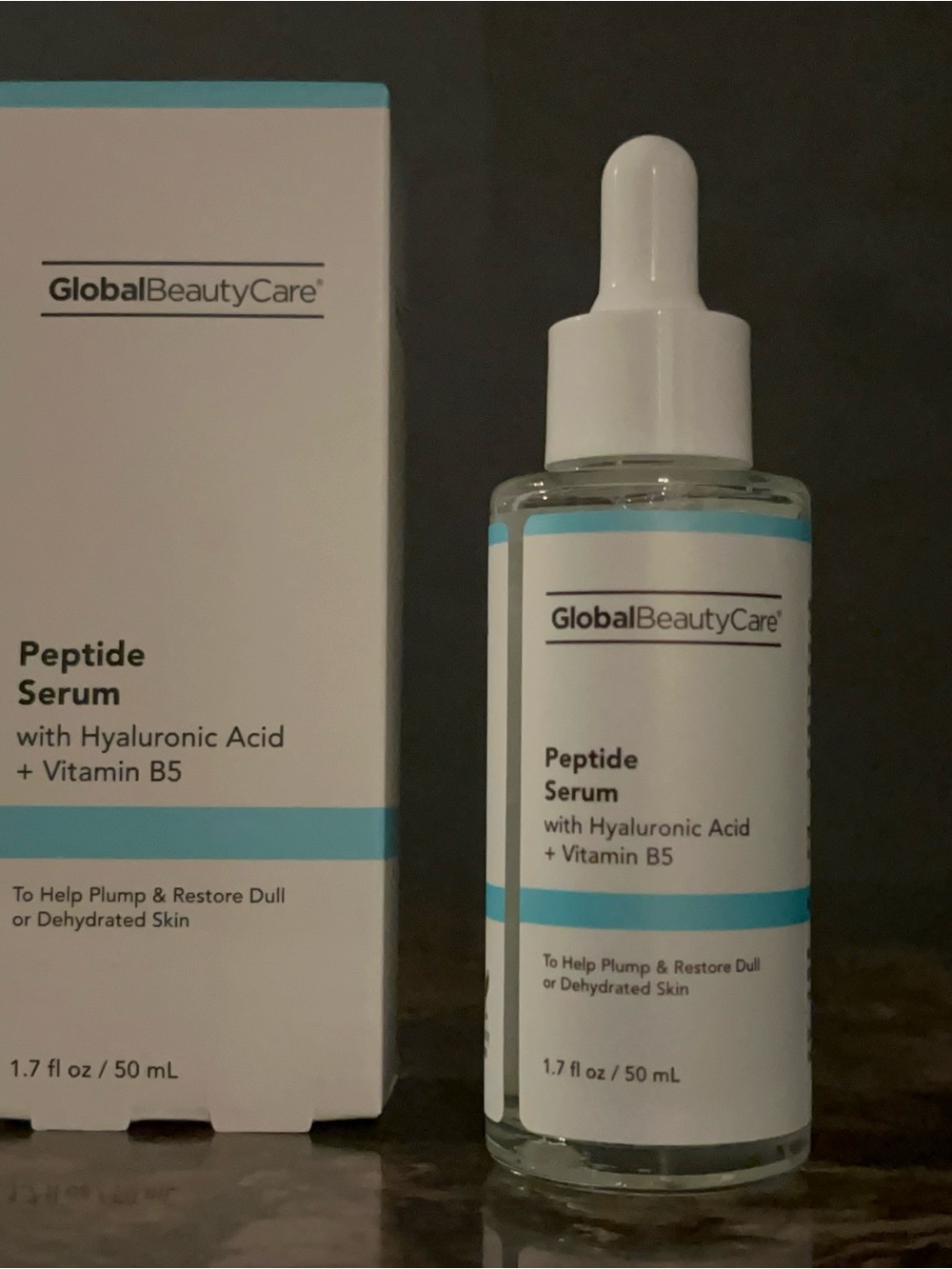Peptide Serum with Hyaluronic Acid + Vitamin B5 - White & Light Blue